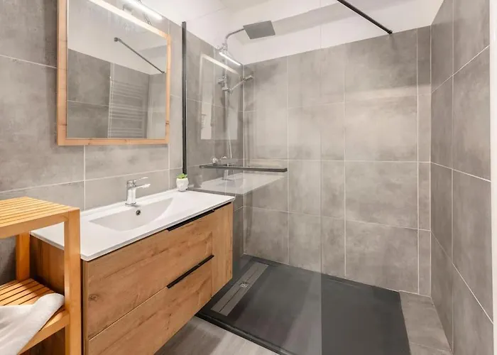 Apartment Elegant Les Bains Greoux-les-Bains